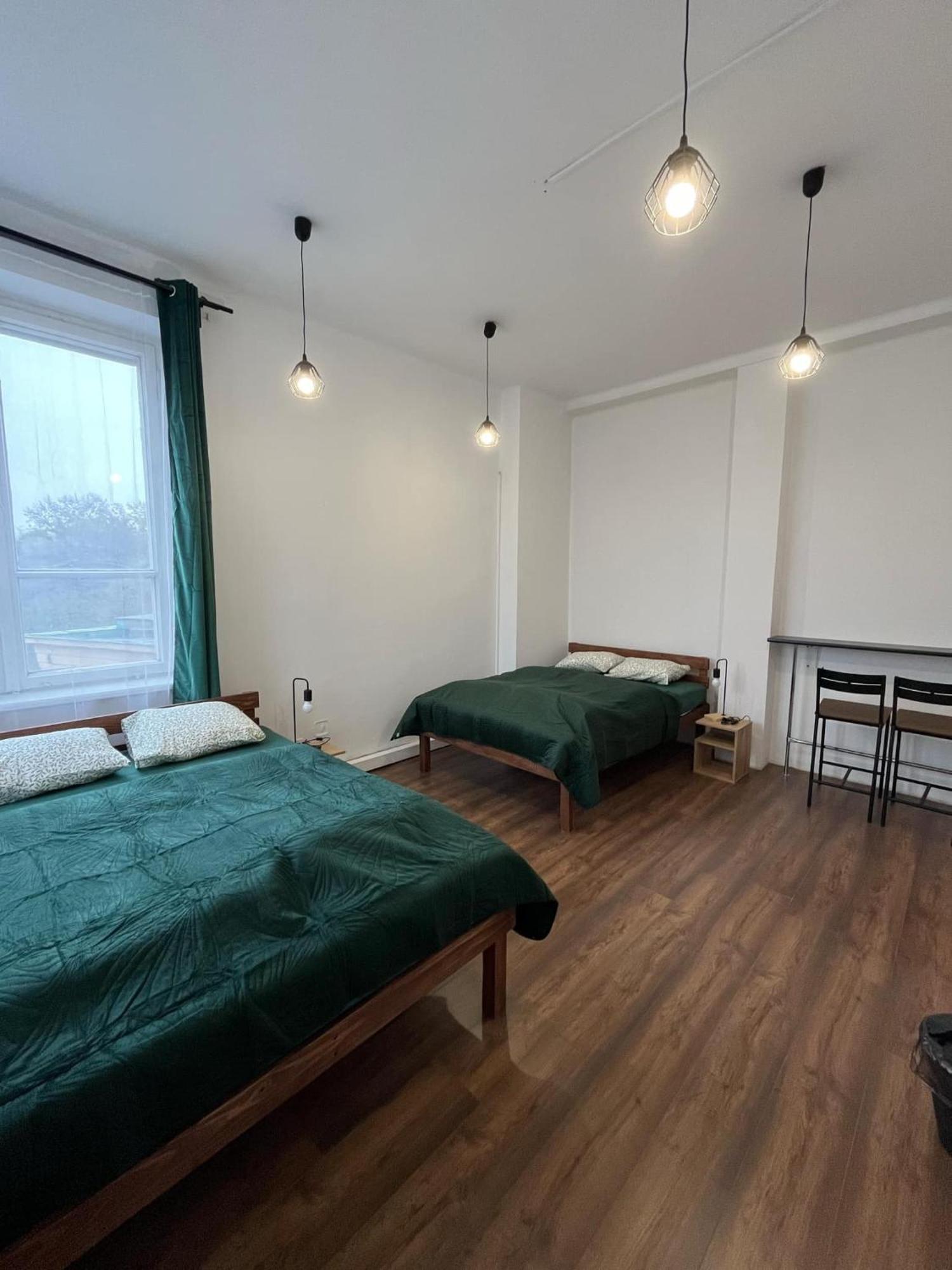 W94 Hostel Красков Екстериор снимка